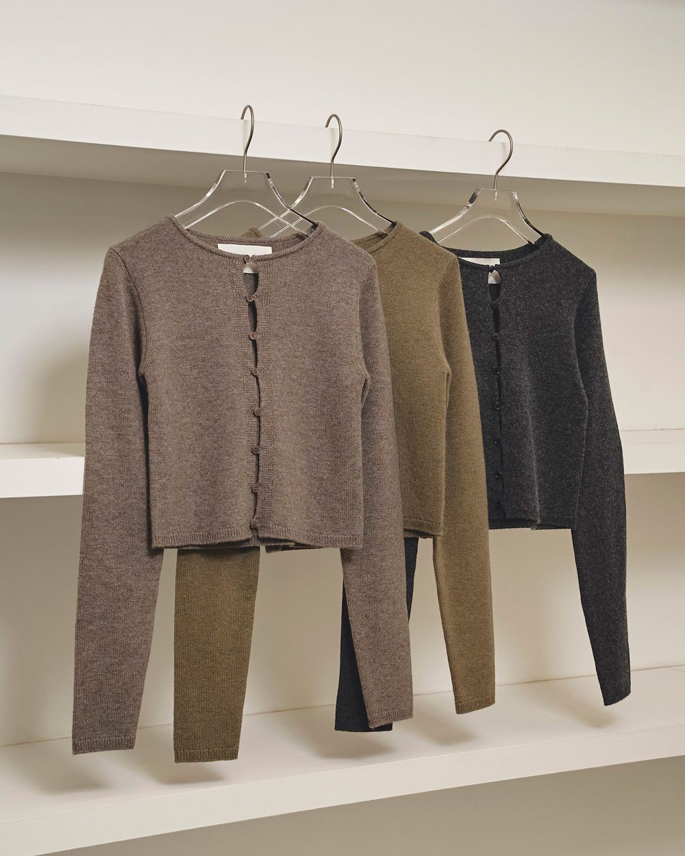 トップス TODAYFUL Brashed Vneck Cardigan CRM TODAYFUL（トゥデイフル）の「【TODAYFUL / トゥデイフル