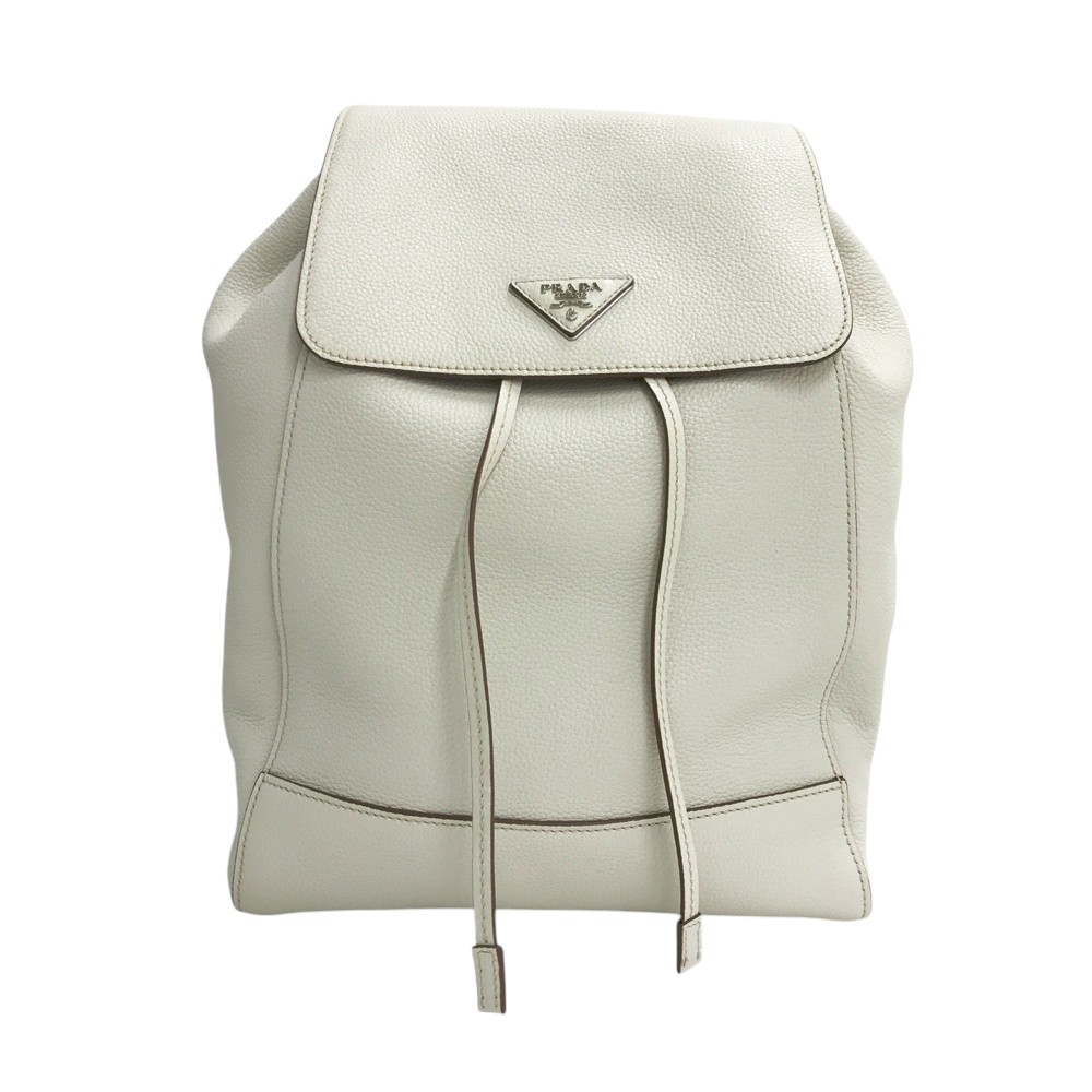 PRADA プラダ 1BZ007 ヴィッテロダイノ なめし革 背嚢  白いこと系  【中古】