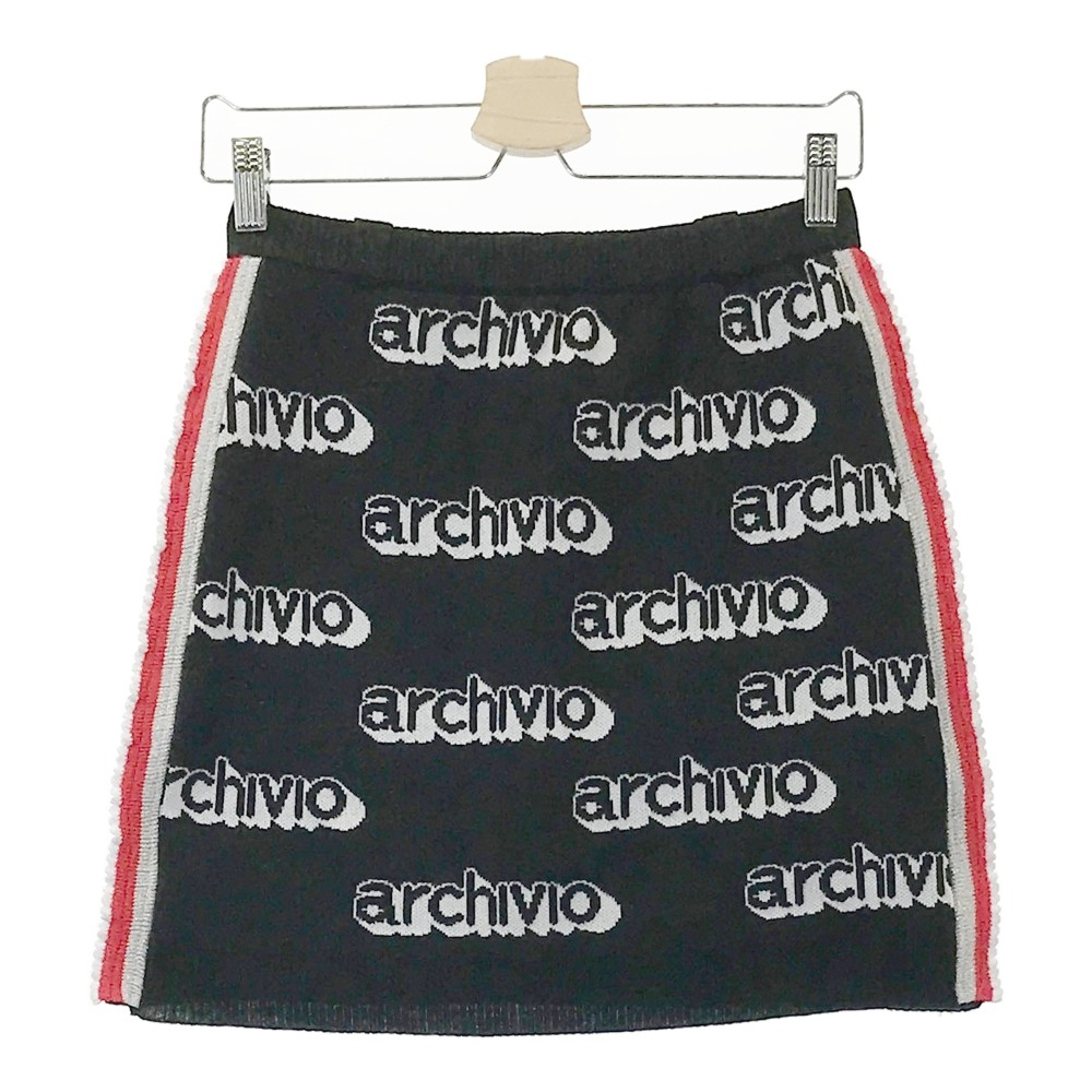 ARCHIVIO アルチビオ 裏地付ニットスカート 総柄 ブラック系 36 【中古】ゴルフウェア レディース｜中古ゴルフウェア通販STST