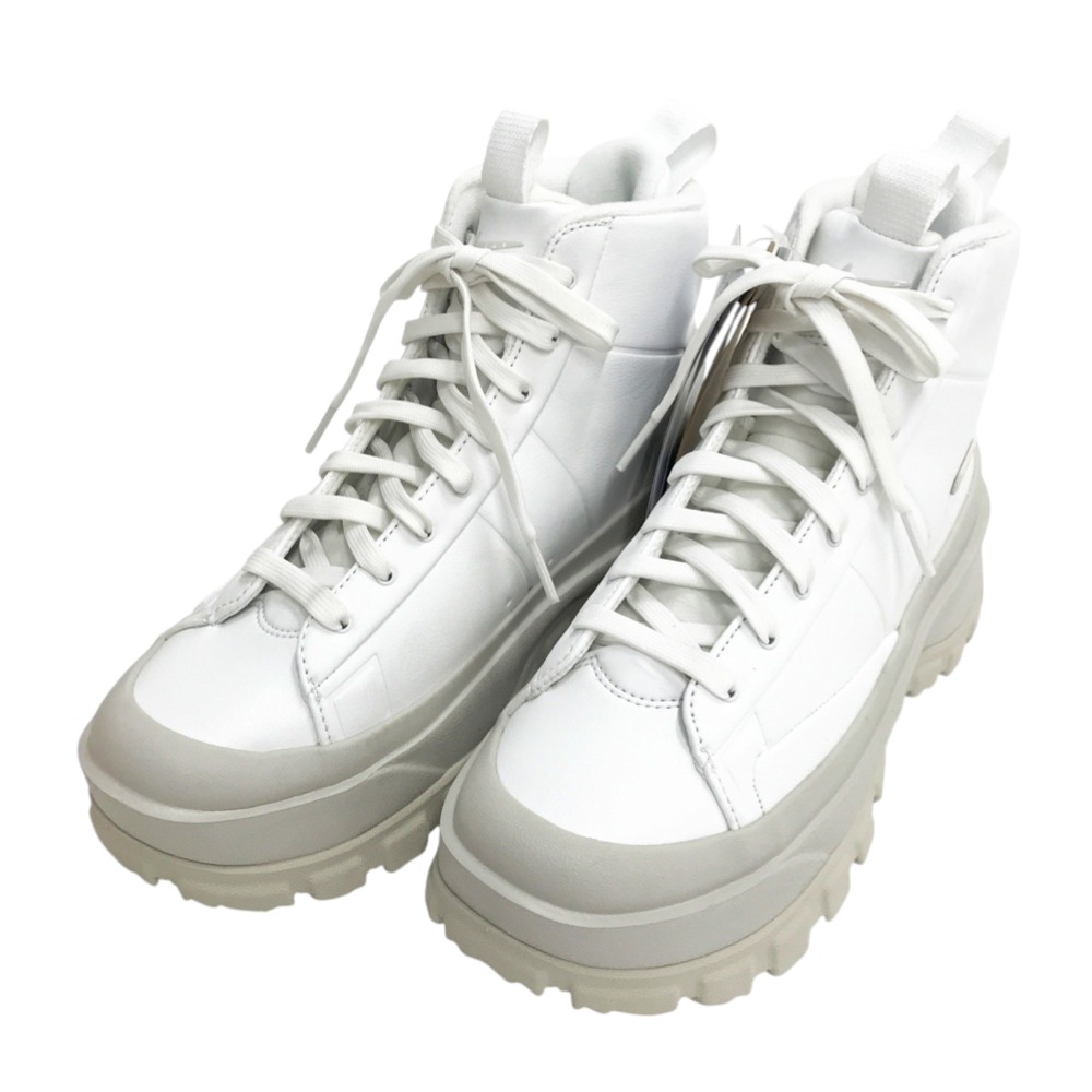 NIKE ナイキ FQ9065-100 スニーカー BLAZER ROAM MID  白いこと系 24.5糎 【中古】レディース