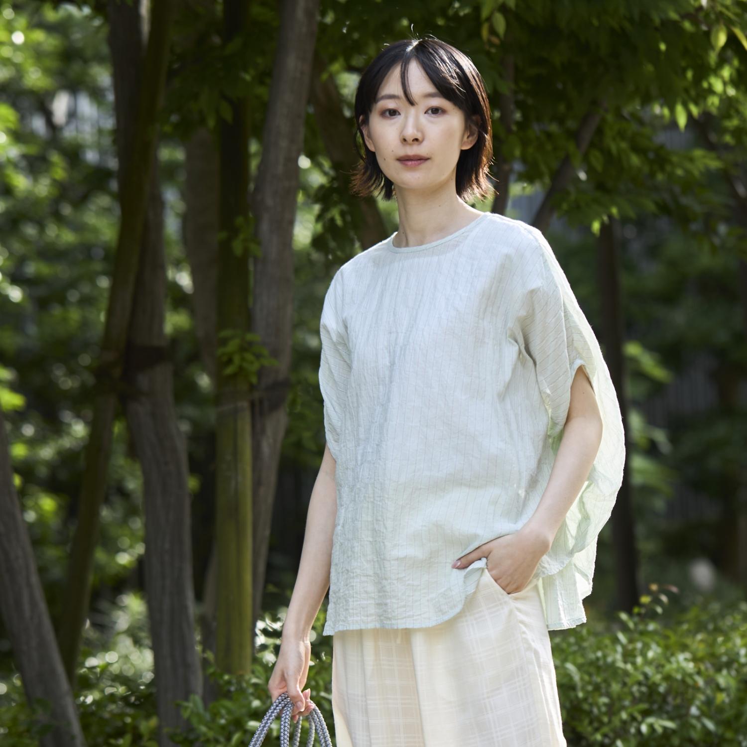 Kilka/汗をかいてもはりつかない、速乾サークルブラウス｜STYLE STORE　version.R 9,768円