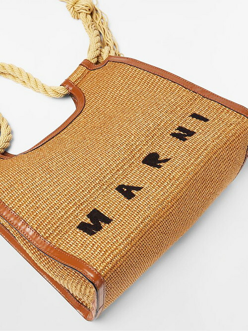 MARNI マルニ バーチカルバッグ ラフィア ロープ ラージ MARNI マルニ バーチカルバッグ ラフィア ロープ ラージ 楽天