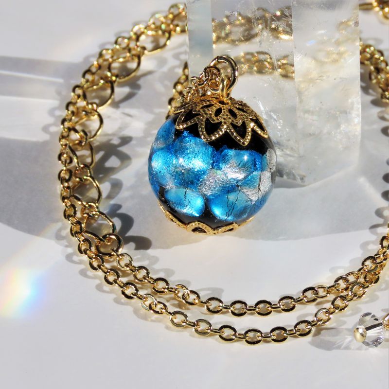 楽天市場 ほたる玉 ネックレス とんぼ玉 琉球 ホタルガラス 沖縄 お土産 ビーズ スカイ ブルー 大阪とんぼ玉 Studio技