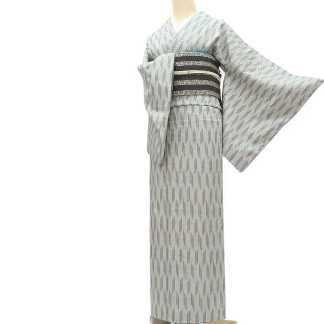 【中古】百華 Y4491 美品 やまと誂製 証紙付 手縫い仕立てもの 正絹 白鷹山渦巻きばね紬 お召しもの 単品 再利用お召しもの