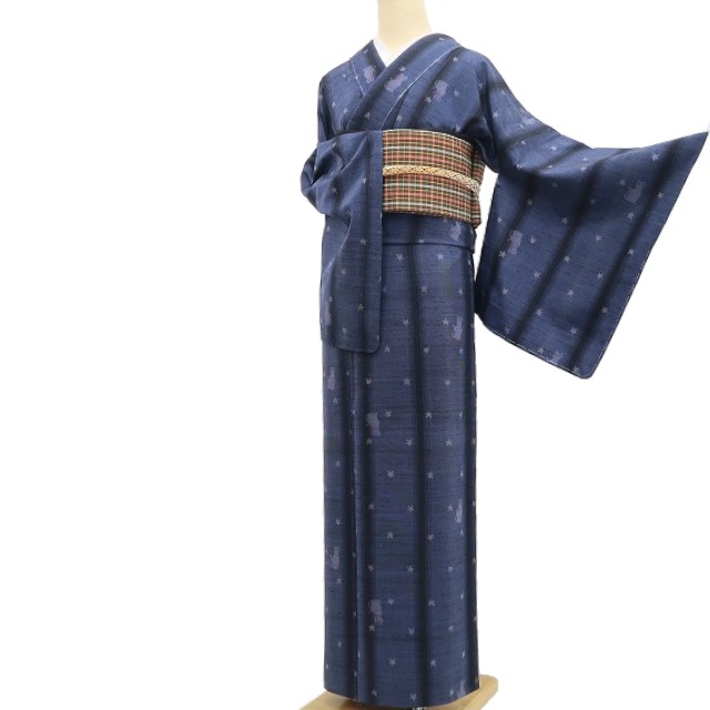 《20%OFFクーポン★19日20:00~26日01:59》【新古品】tomihisa 新品 単衣 奥順謹製 はたおり娘 猫×星 着物 仕付け糸付 証紙付 結城紬 6615|ゆめsaku