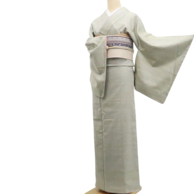 【新古品】tomihisa 新品 着物 正絹 仕付け糸付 紅花染め紬 7512