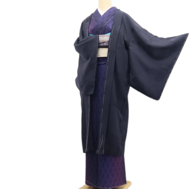 【新品】tomihisa 新品 お仕立てもの売り上げ金品 猫 お召しもの 正絹 仕付け糸付 ロング丈 無地染 長羽織7675 着物-レディースファッション-和服