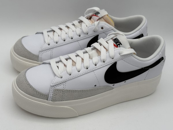 訳あり品 ナイキ スニーカー ブレーザー ロー プラットフォーム 23.0cm ホワイト×ブラック/101 DJ0292 女性用 NIKE (nk114)