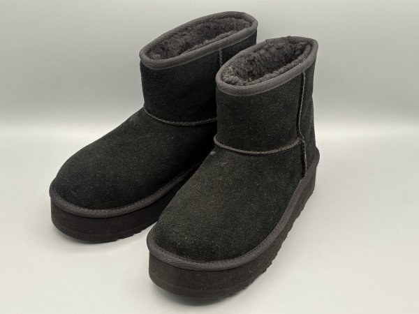 【rii】新品同様♪♪UGGムートンブーツ キッズ 13.5㎝ 楽天市場】ラスト1点 アウトレット価格 US3 22cm UGG アグ