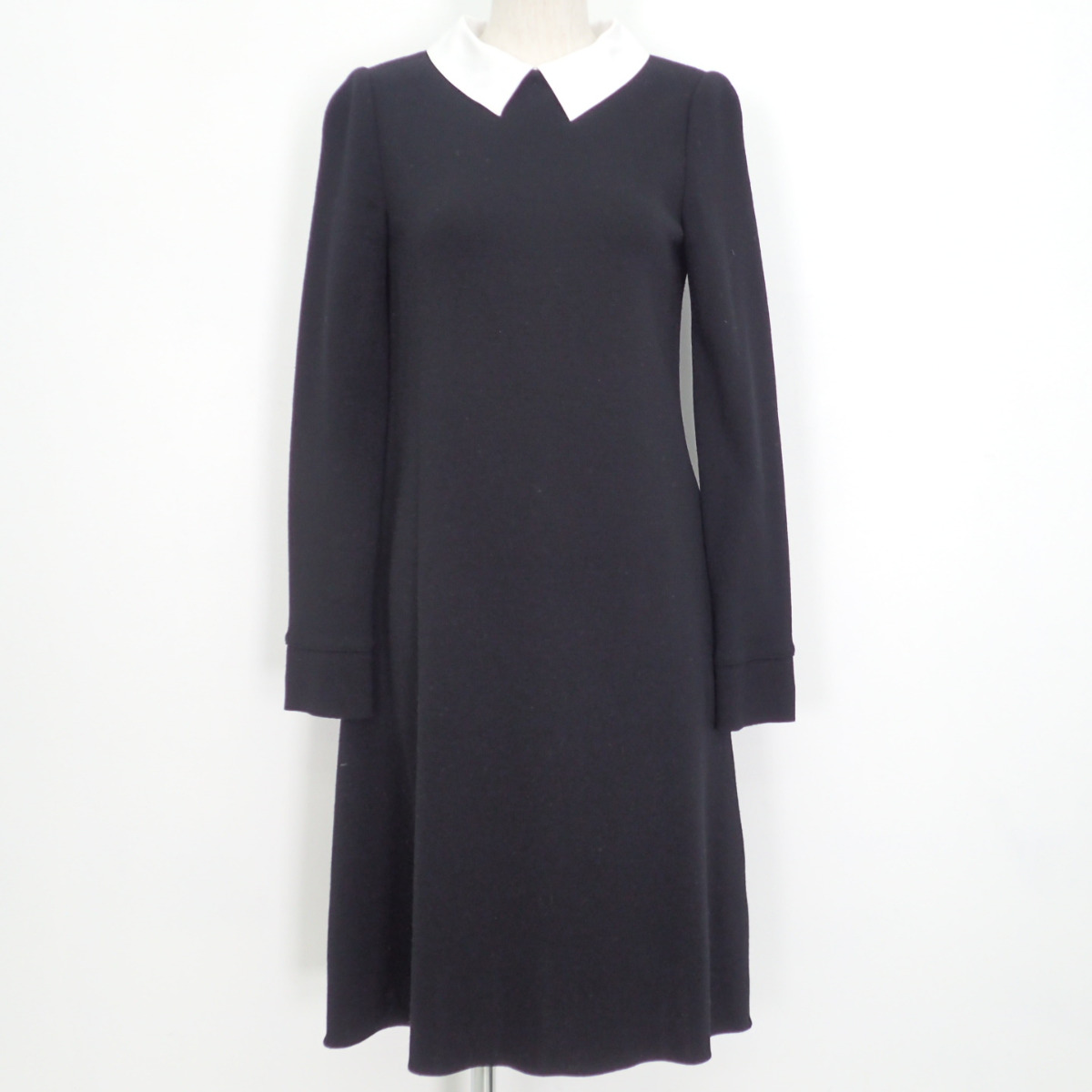【楽天市場】FOXEYフォクシー 17年製 37125 Knit Dress Marion 白襟付 ウール ニットワンピース40 ブラック