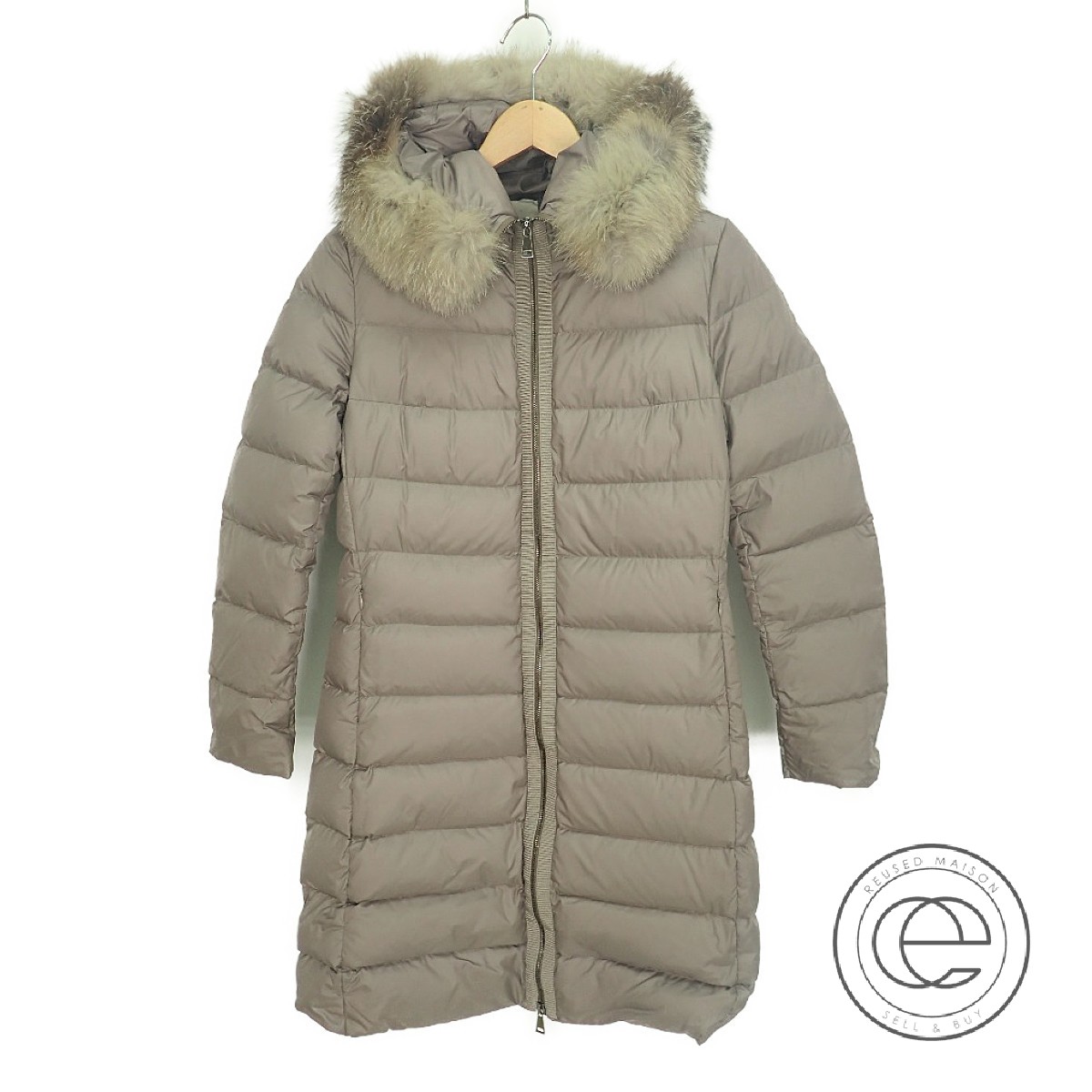 時間指定不可 O コート フーデットダウン ファー付 Fabrefoxファーブルフォックス 国内正規 モンクレール Moncler ベージュ 中古 レディース コート ジャケット Translatingcuba Com