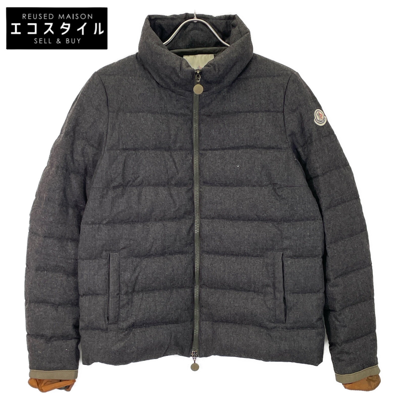 美品★モンクレール・サカイコラボ ワッペン付 ダウンジャケット(3) MONCLER】モンクレール sacaiコラボ ダウンジャケット