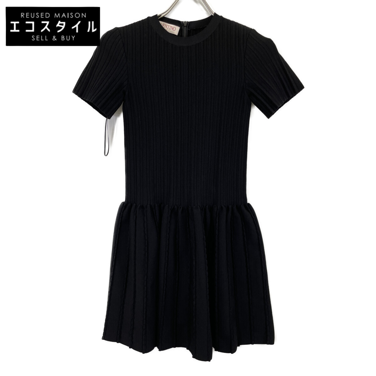 VALENTINO ヴァレンティノ 24年製 5B3KD12W8R6 黒いこと 衣装 衣装   XS 黒いこと レディース 【中古】