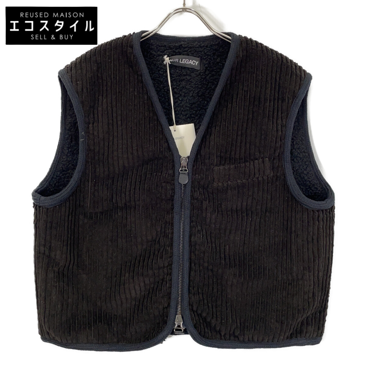 OUR LEGACY アワーレガシー M4251TP 25AW TOP VEST Profound Brown Mammoth Cord ベスト 48 ブラウン メンズ 【中古】 31,031円