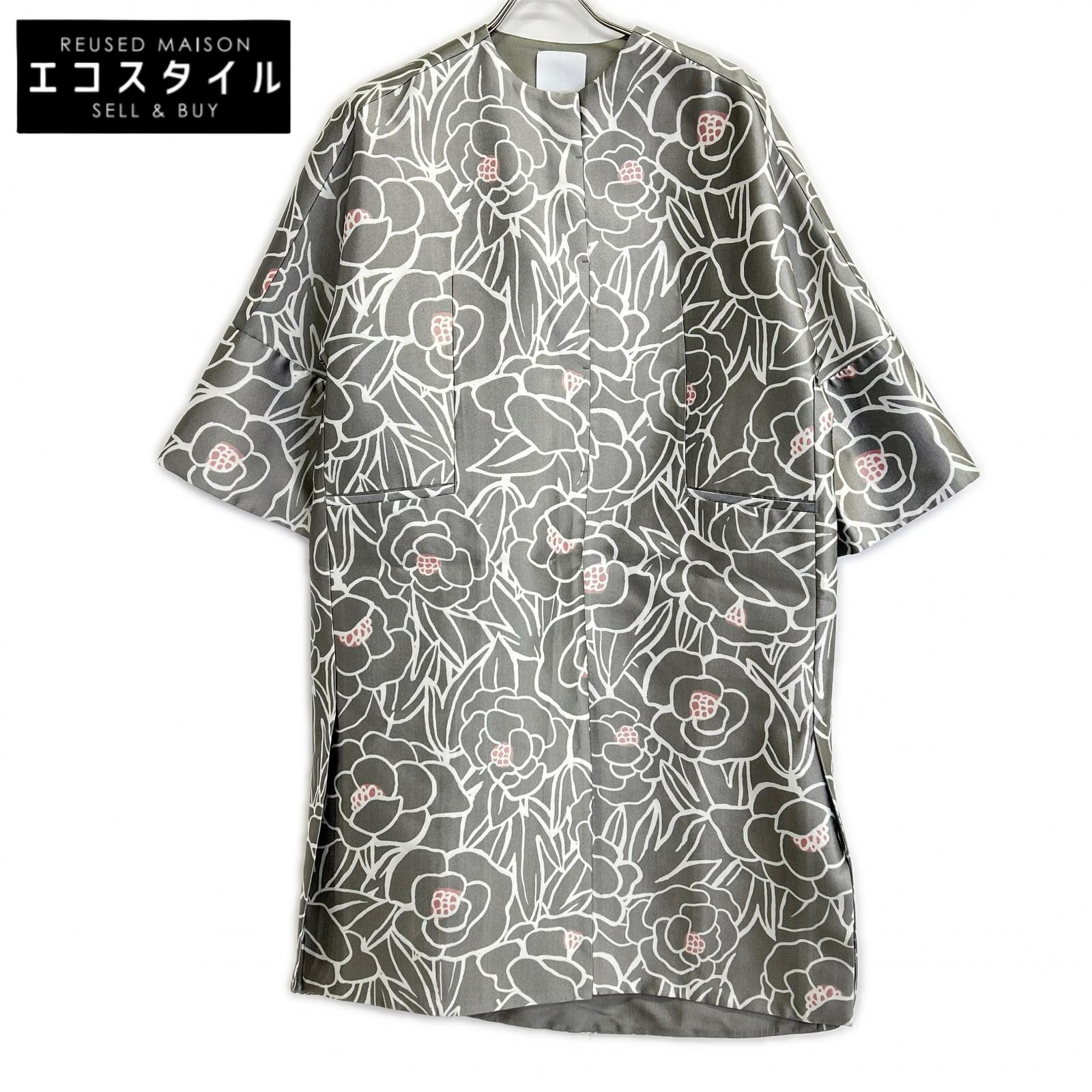 Cruciani クルチアーニ CDM0802 ｶﾒﾘｱ柄 ｼﾙｸ ﾉｰｶﾗｰｺｰﾄ コート 38 シルバー レディース 【中古】