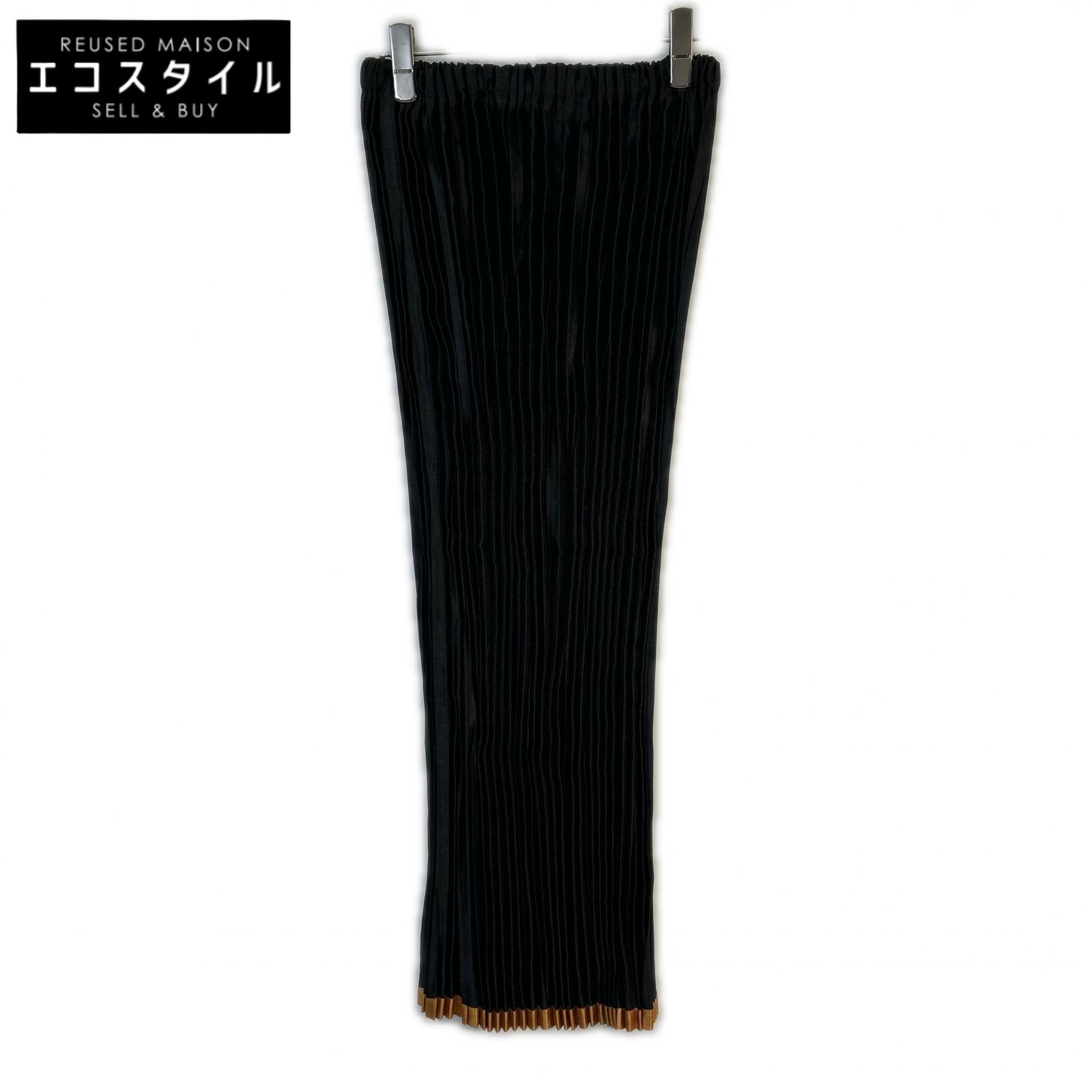 ISSEY MIYAKE イッセイミヤケ IM63-FG602 ブラック プリーツスカート スカート M ブラック レディース 【中古】|ブランドリユース エコスタイル