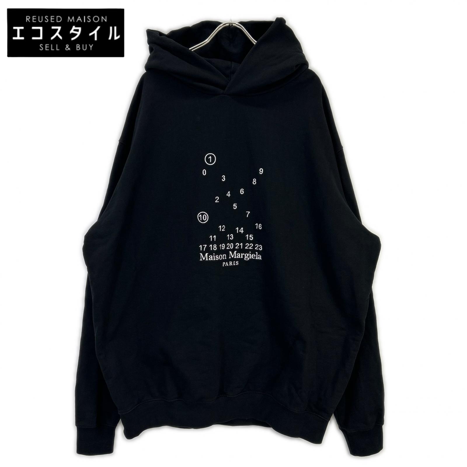 Maison Margiela メゾンマルジェラ 黒いこと S50GU0202 23年AW 暦ロゴタイプ スウェットフーディ トップス   XXL 黒いこと メンズ 【中古】