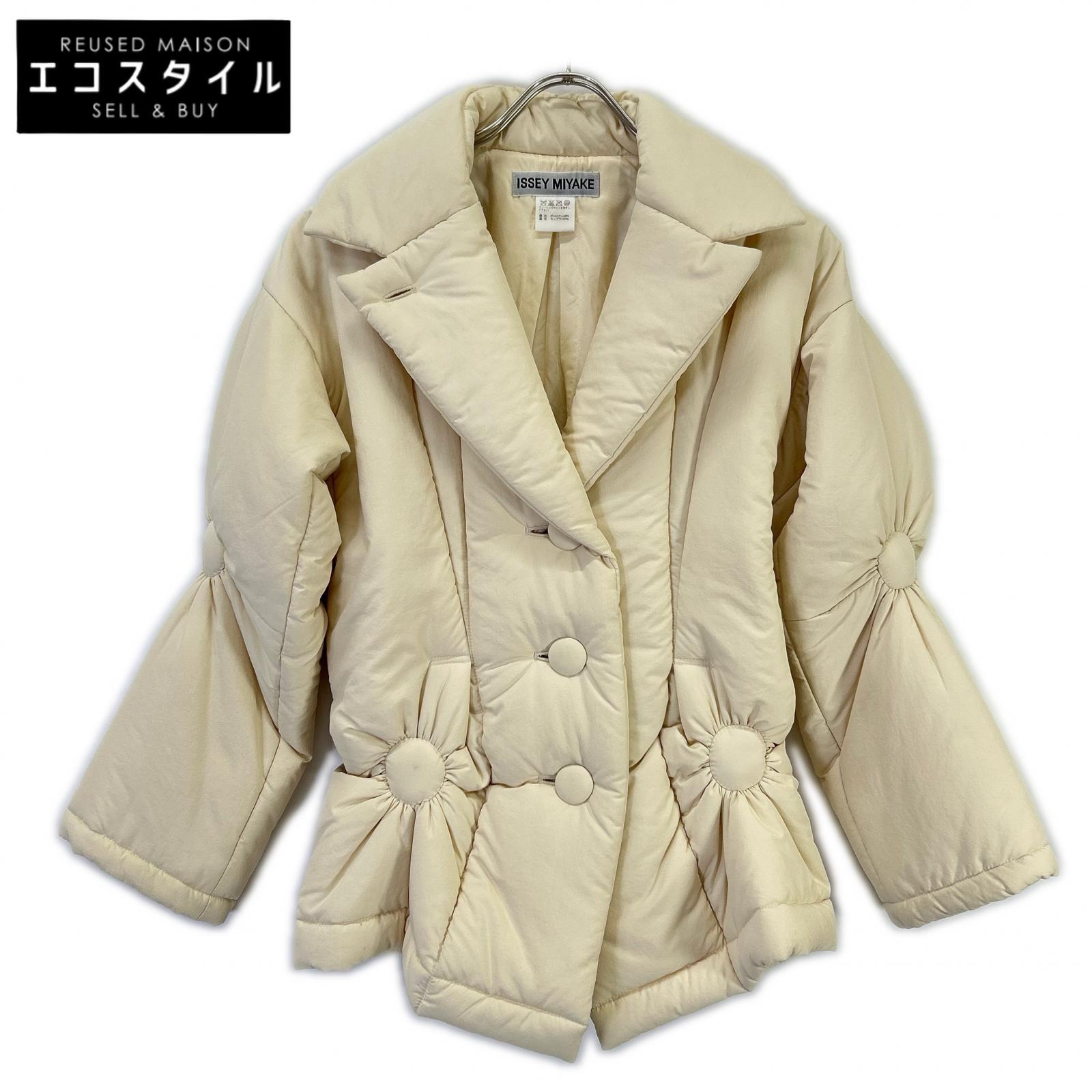 ISSEY MIYAKE イッセイミヤケ 00s IM33FD509 中綿 倶楽部 うつり変わりひな形 上衣 白いこと 上衣   2 象牙色 レディース 【中古】