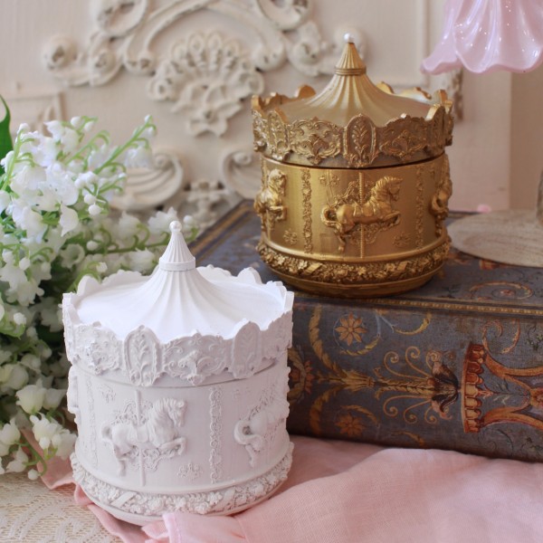 楽天市場】クロエ ジュエリーボックス カルーセルホワイト ゴールド