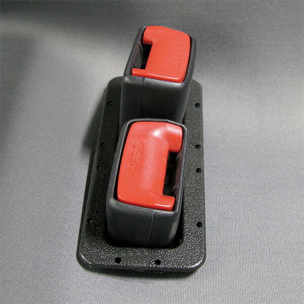 【楽天市場】シートベルト用ホール 縦長型2個入り 後席シートカバー用シートベルト穴補助具 ベルト通し穴/シートカバーホール/通し穴：スタイル