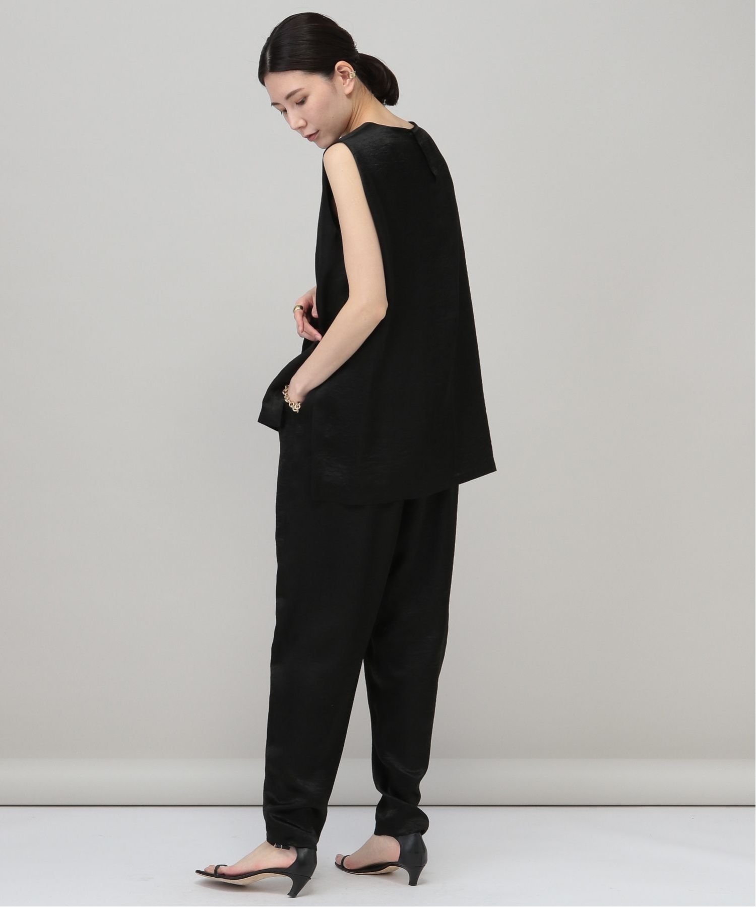 SALE／20%OFF】Curensology クラッシュサテンパンツ カレン