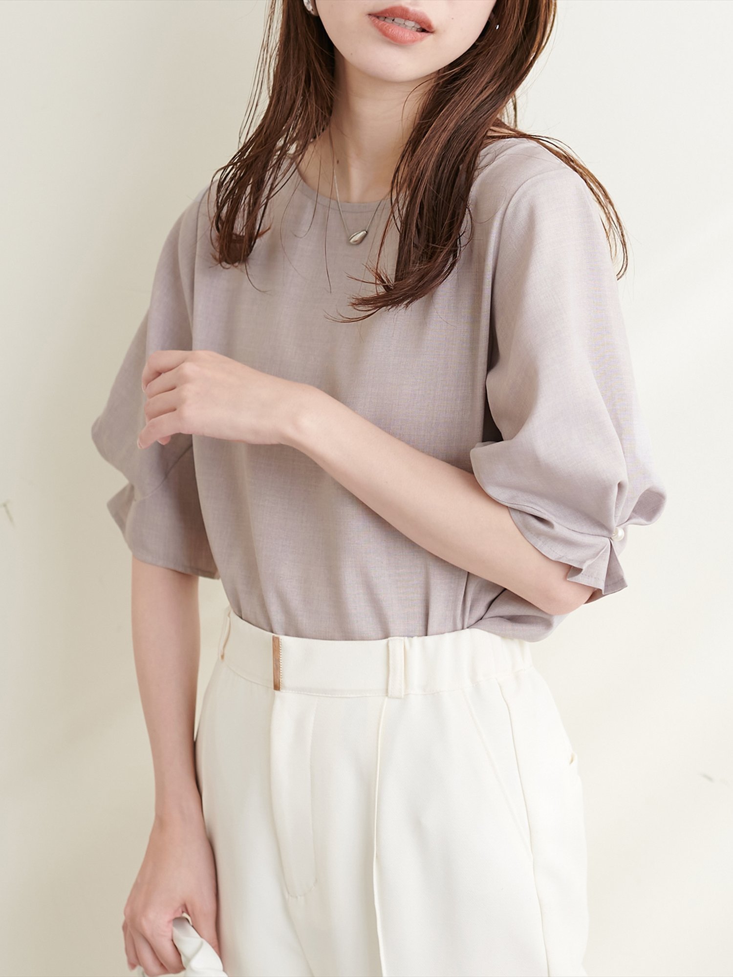 natural couture 新色追加 / パール付きタックスリーブブラウス