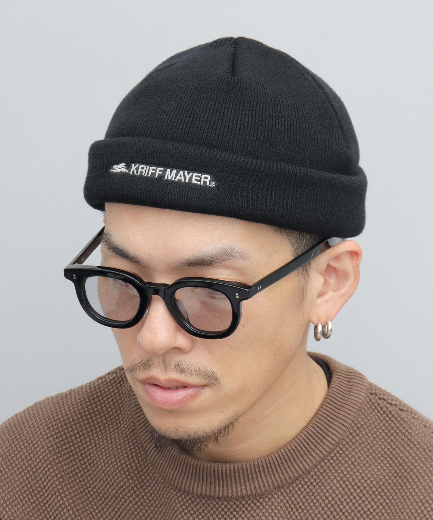 C.P. COMPANY ブラックニット帽 サングラス付き C.P. Company(シーピーカンパニー) ニットキャップ・ビーニー