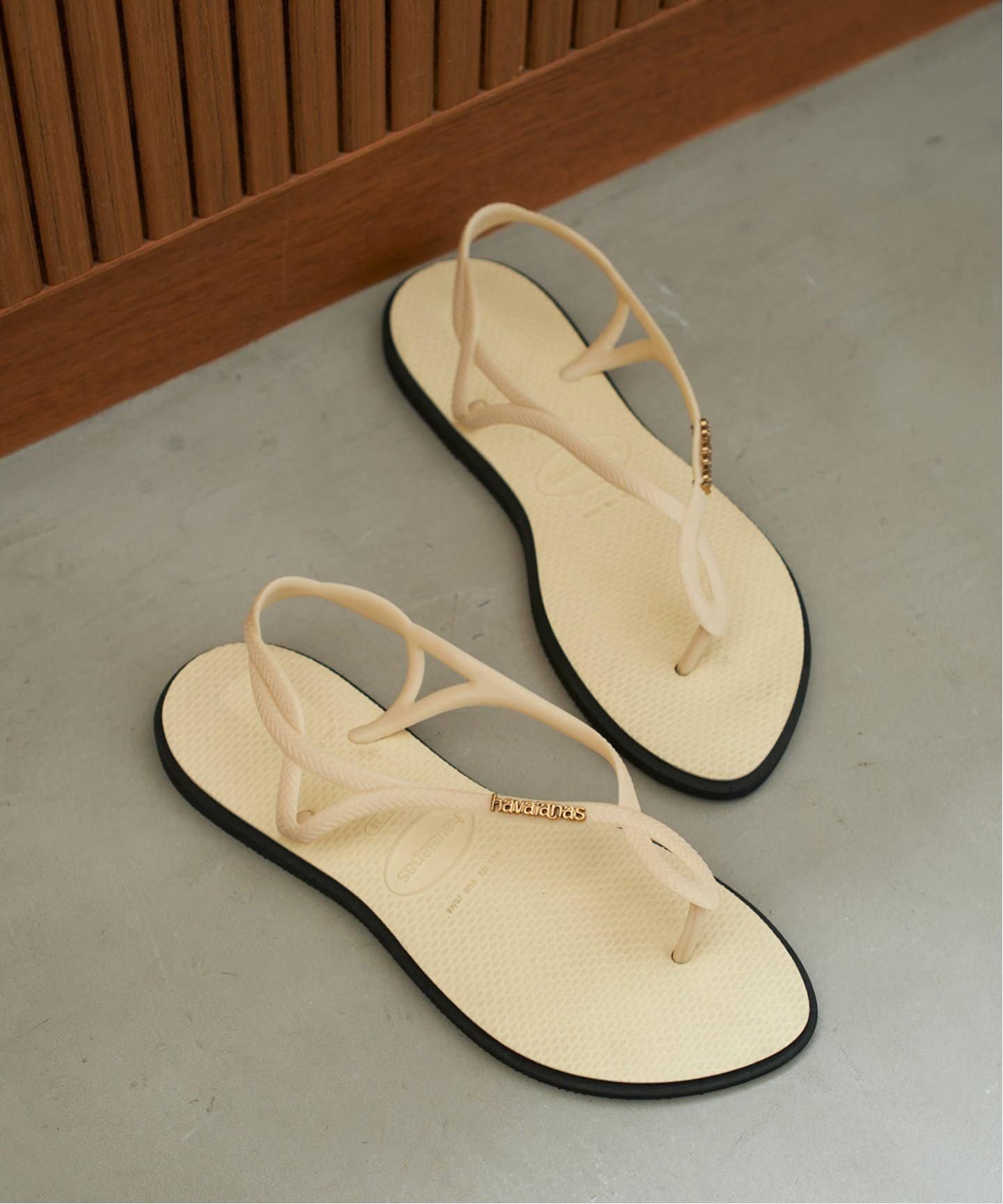 楽天市場】ハワイアナス サンダル HAVAIANAS レディース LUNA SANDAL