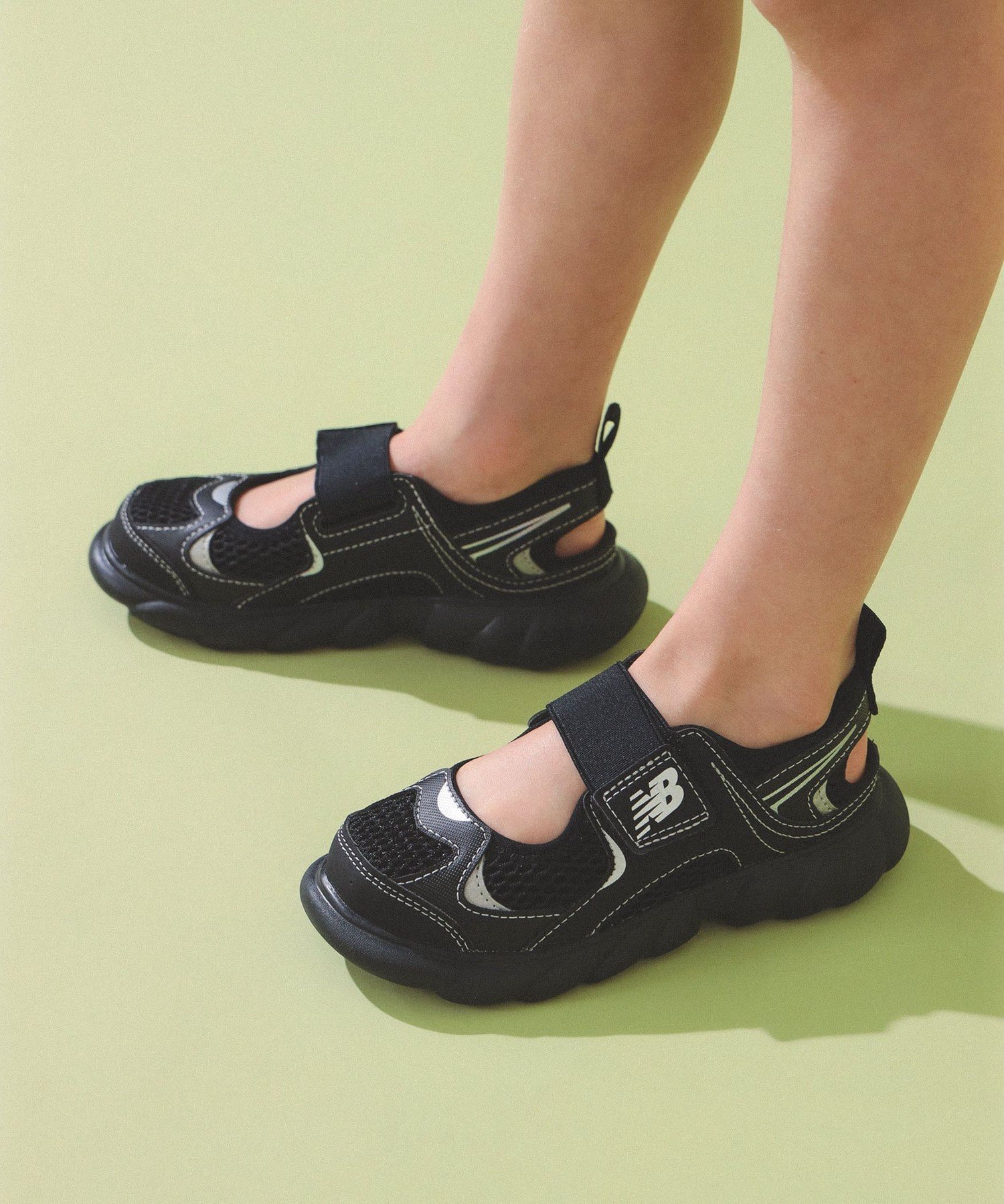 楽天市場】New Balance / 230 Hook and Loop(17~21cm) こども ビームス