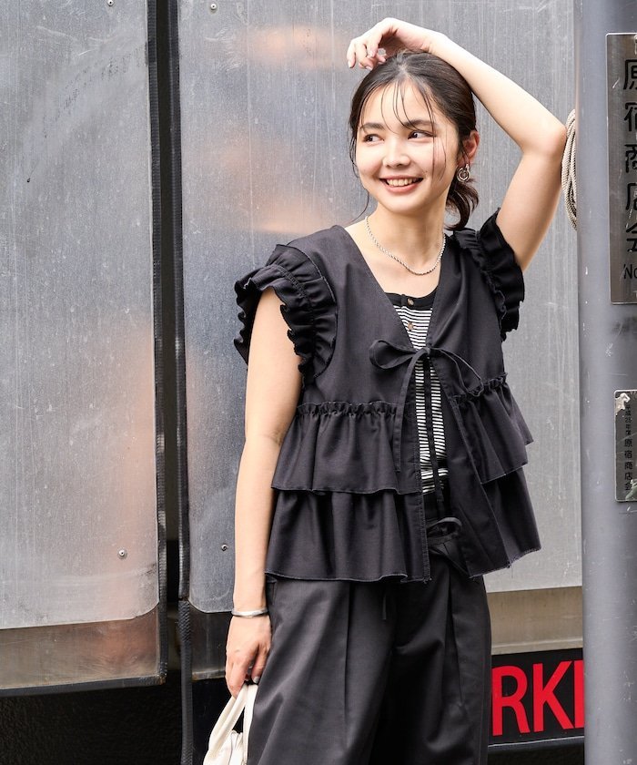 Super Beauty フリル付きブラックベスト42 Super Beauty フリル付きブラックベスト42 （Super Beauty 黒