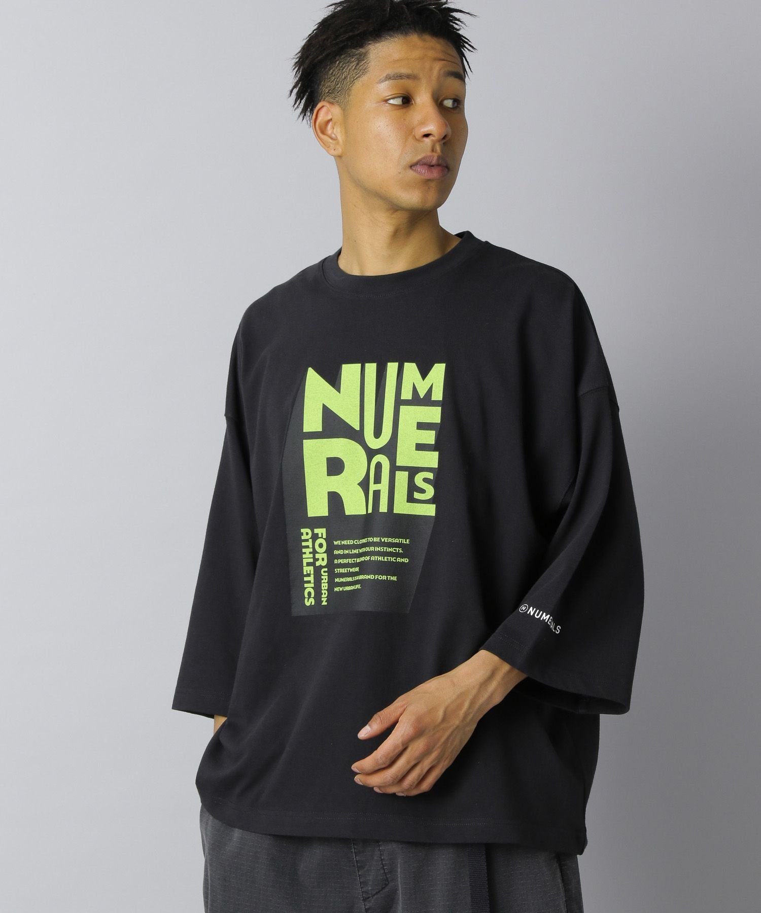 【美品】NUMERALS × UMBRO ロングTシャツ 黒 長袖カットソー UMBRO（アンブロ）の「[NUMERALS×umbro(アンブロ)]コラボライン