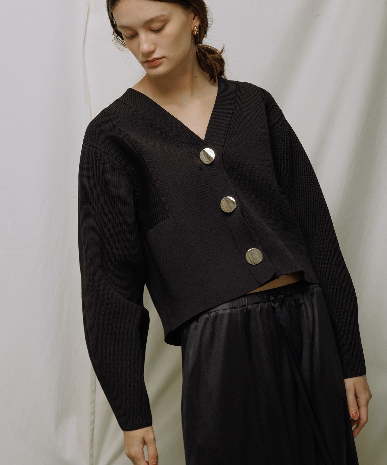 楽天市場】【WEB限定】・【サステナブル】BIGボタンニット