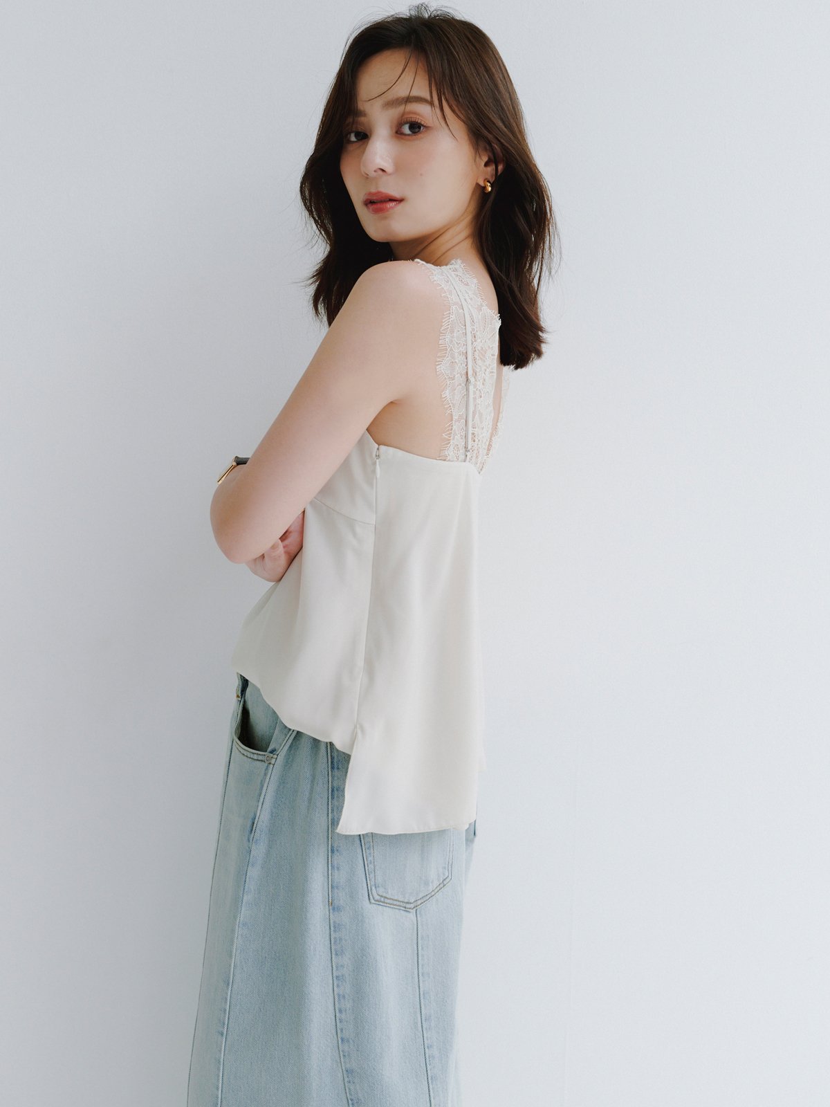 新品未使用⭐️anuans レーストリムカップインキャミソール　アイボリー anuans レーストリムカップインキャミソール アニュアンス トップス