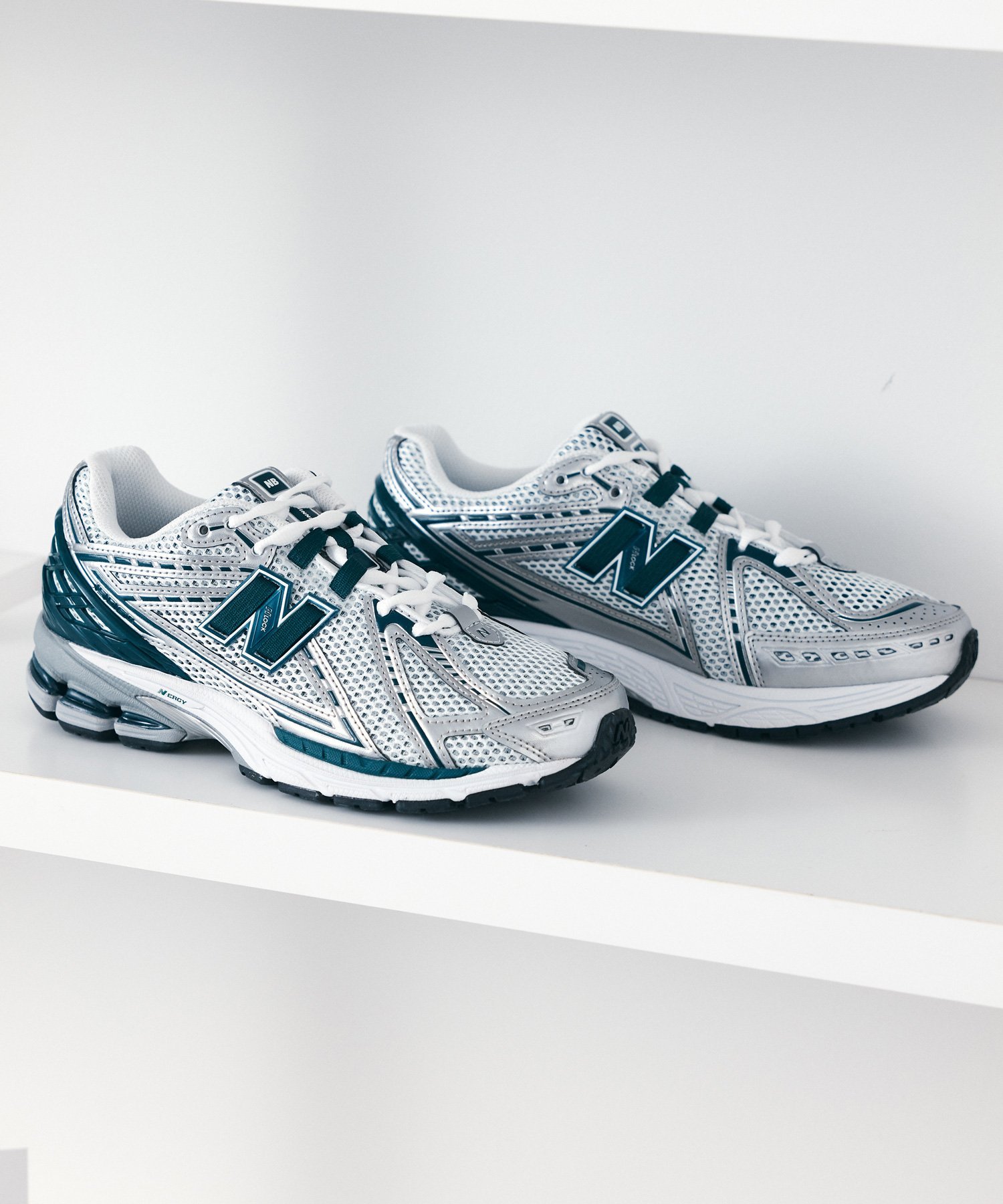 楽天市場】NEW BALANCE M1906RI Silver Gold width D