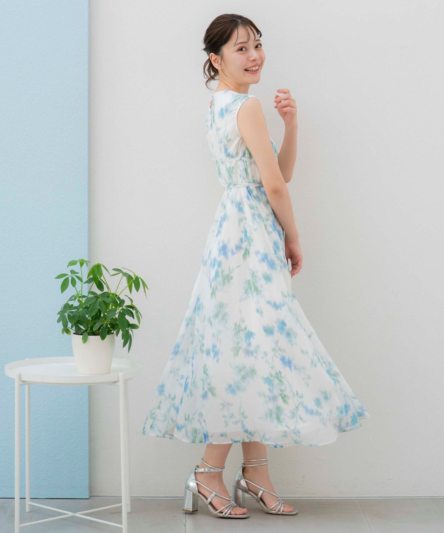 SALE／70%OFF】Noela 【15周年】ぼかしフラワー楊柳ワンピ ノエラ 