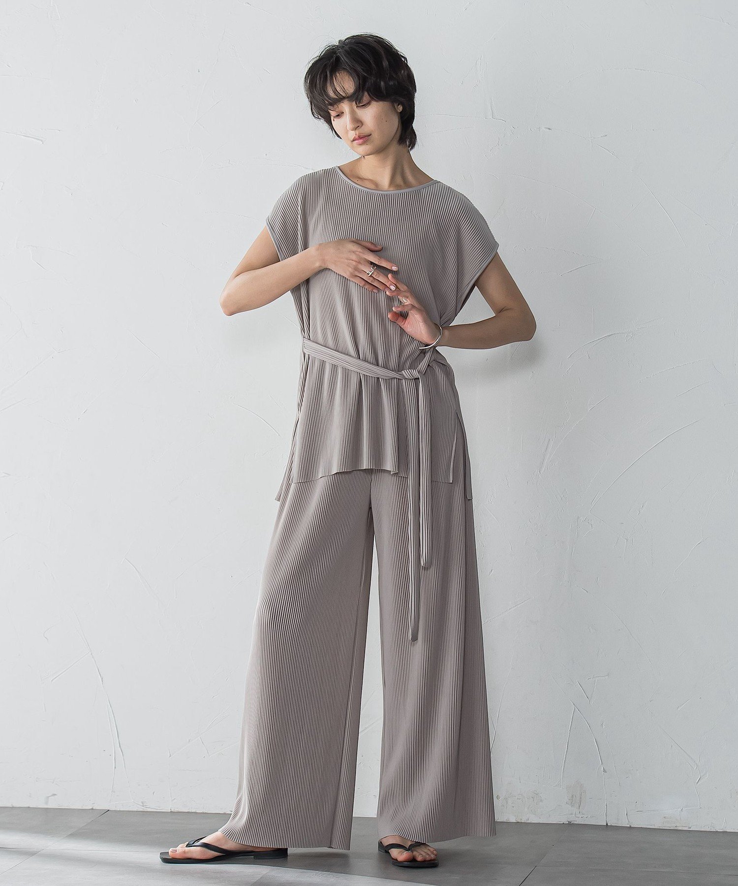 楽天市場】【SALE／30%OFF】シアーラメステッチノースリーブワンピース