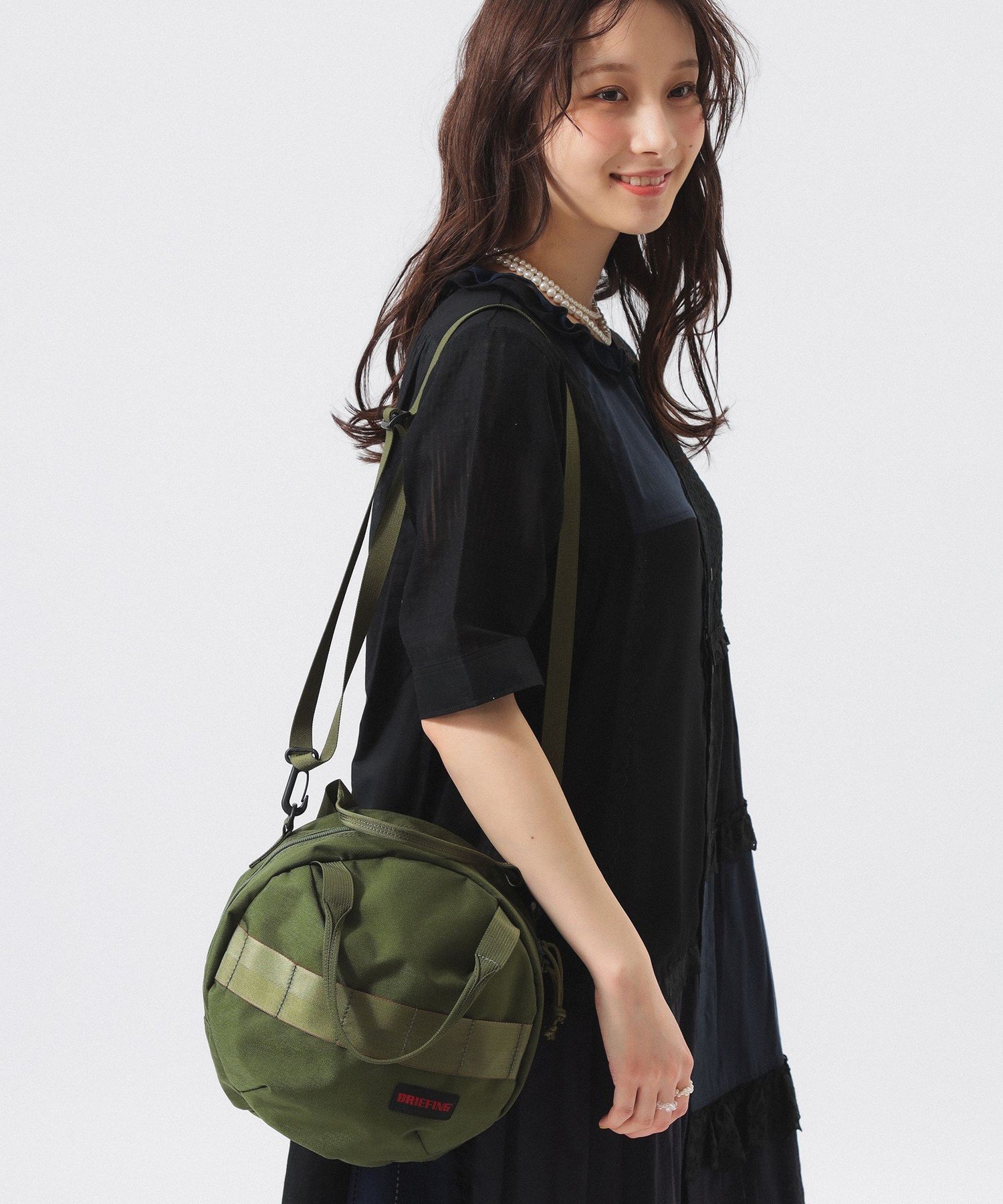 BEAMS BOY 【別注】BRIEFING / ヘルメット バッグ＜2WAY/収納力抜群 