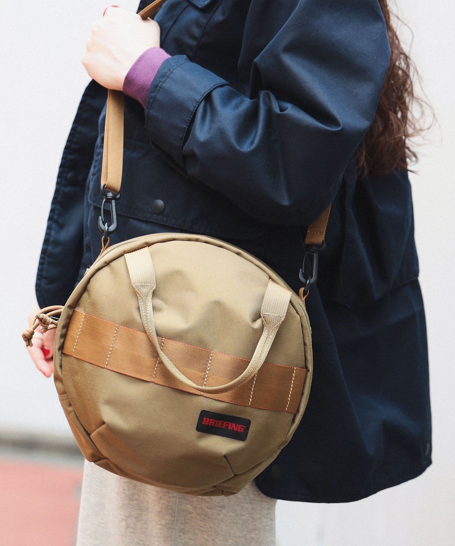 新品タグ付きBRIEFING ヘルメット バッグ レオパード ビームスボーイ