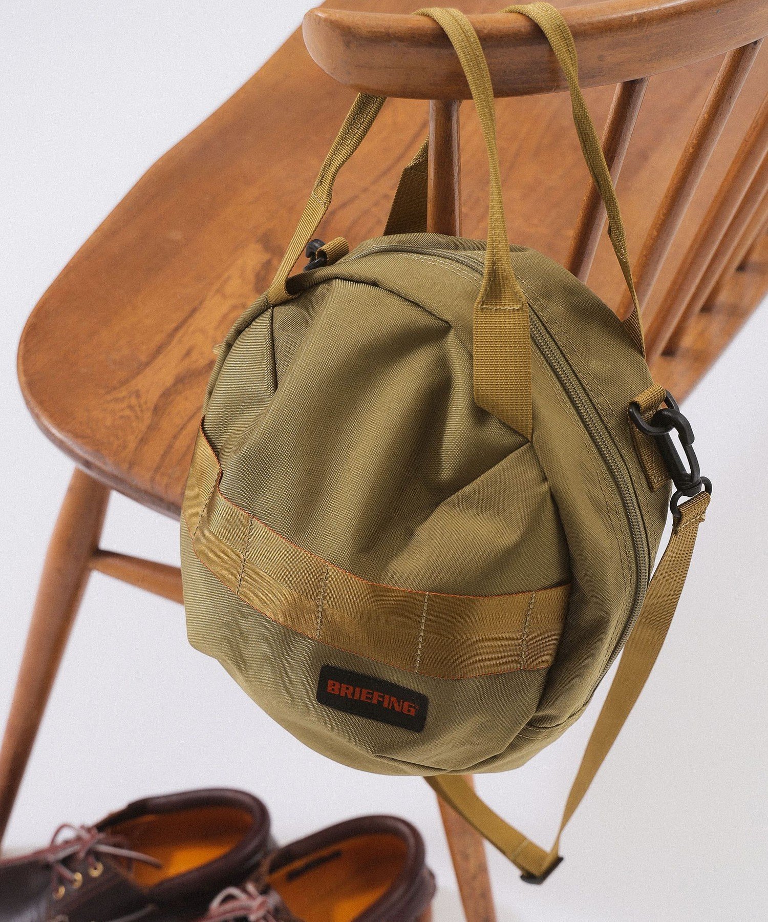 BEAMS BOY 【ロングヒット】【別注】BRIEFING / ヘルメット バッグ