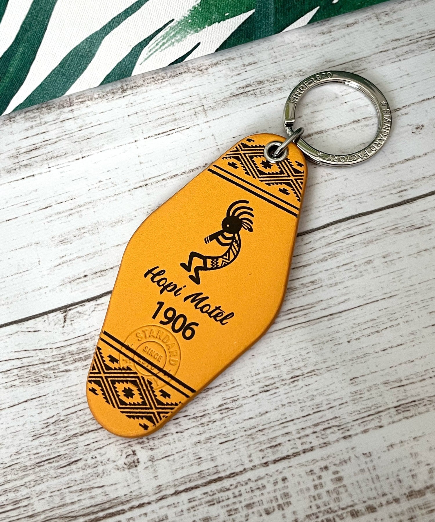 楽天市場】【中古】VAULTROOM KEY CHAIN ボルトルーム キー