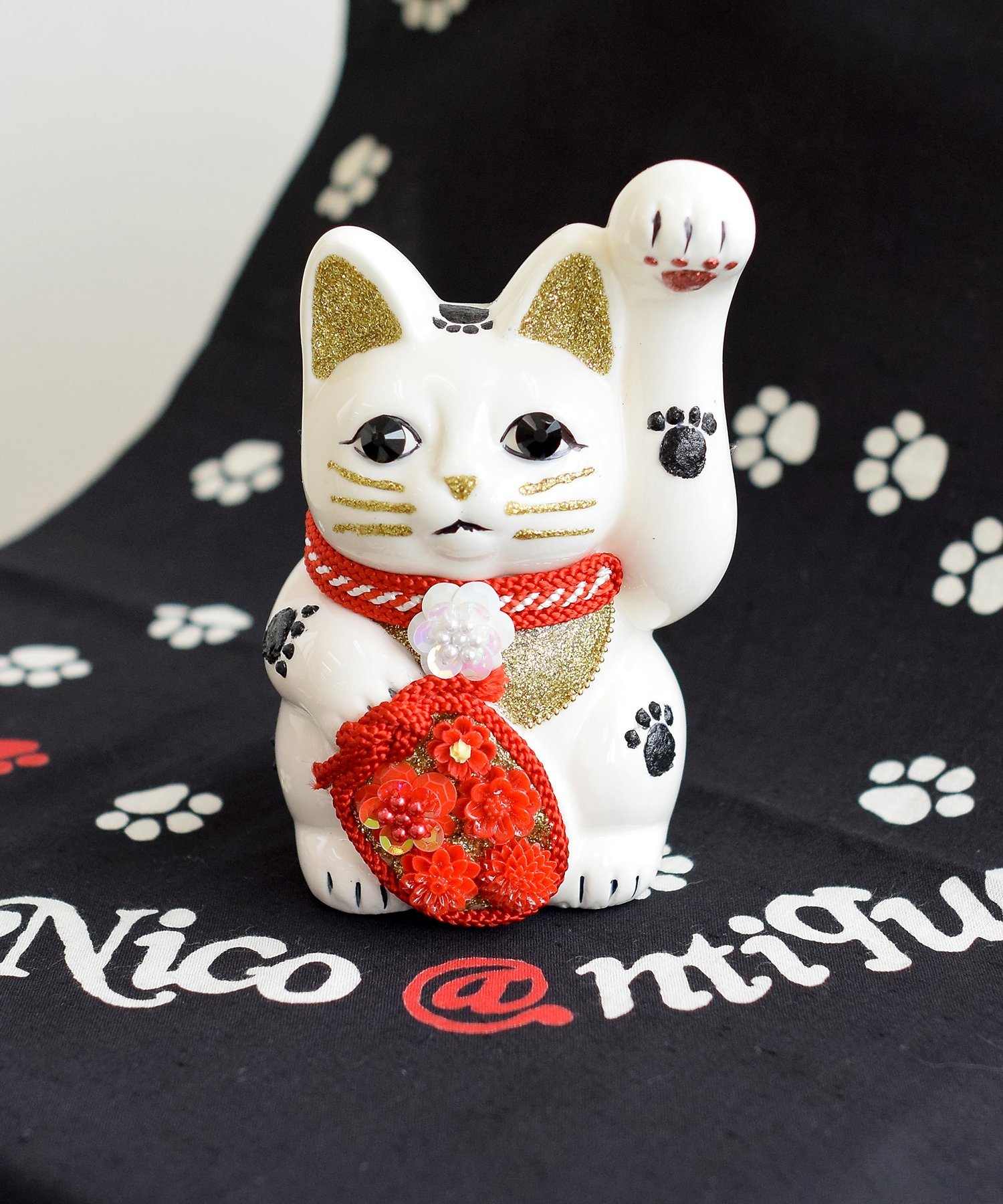 楽天市場】招き猫みくじ niko and  ニコアンド インテリア