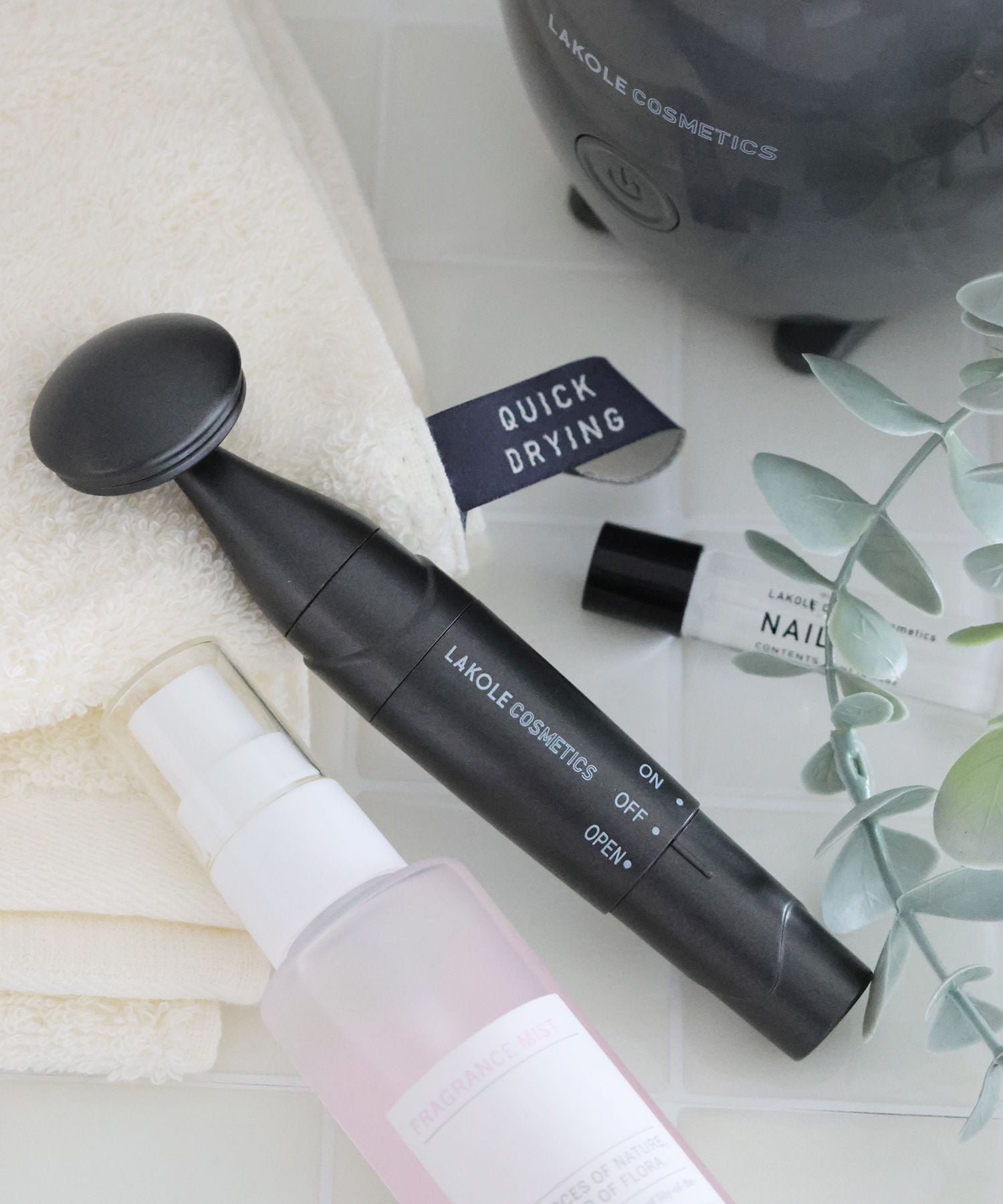 フランフラン　フェイスローラー、ボディクレンジングブラシ、美容4点セット　新品 フランフラン フェイスローラー、ボディクレンジングブラシ