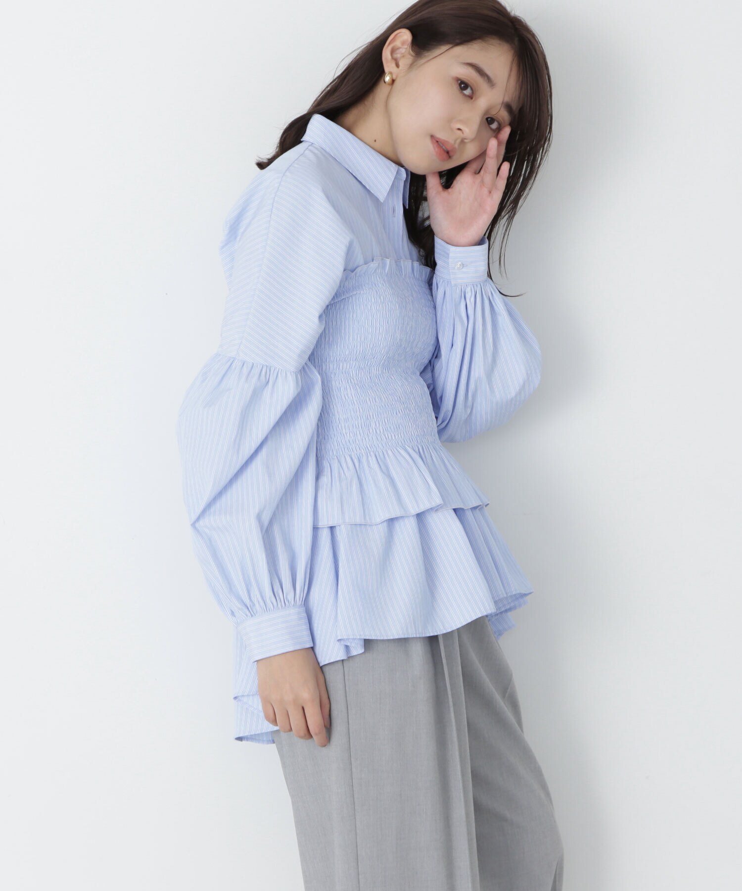 SALE／50%OFF】NATURAL BEAUTY BASIC ギャザーペプラムシャツ&ビスチェ 