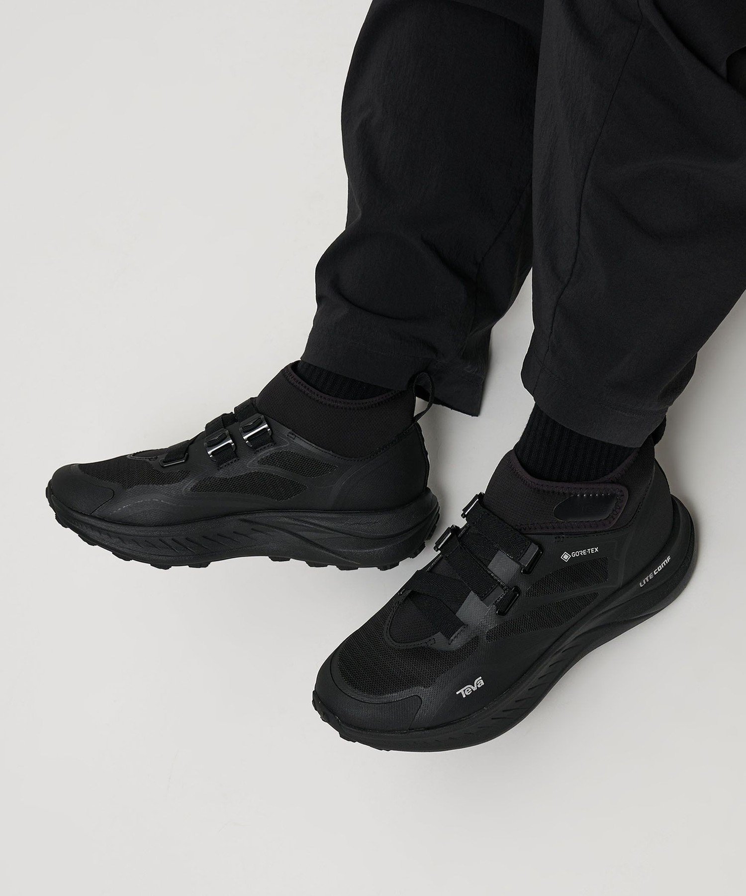 楽天市場】【最大100%ポイントバック!】テバ Teva スニーカー トレイル