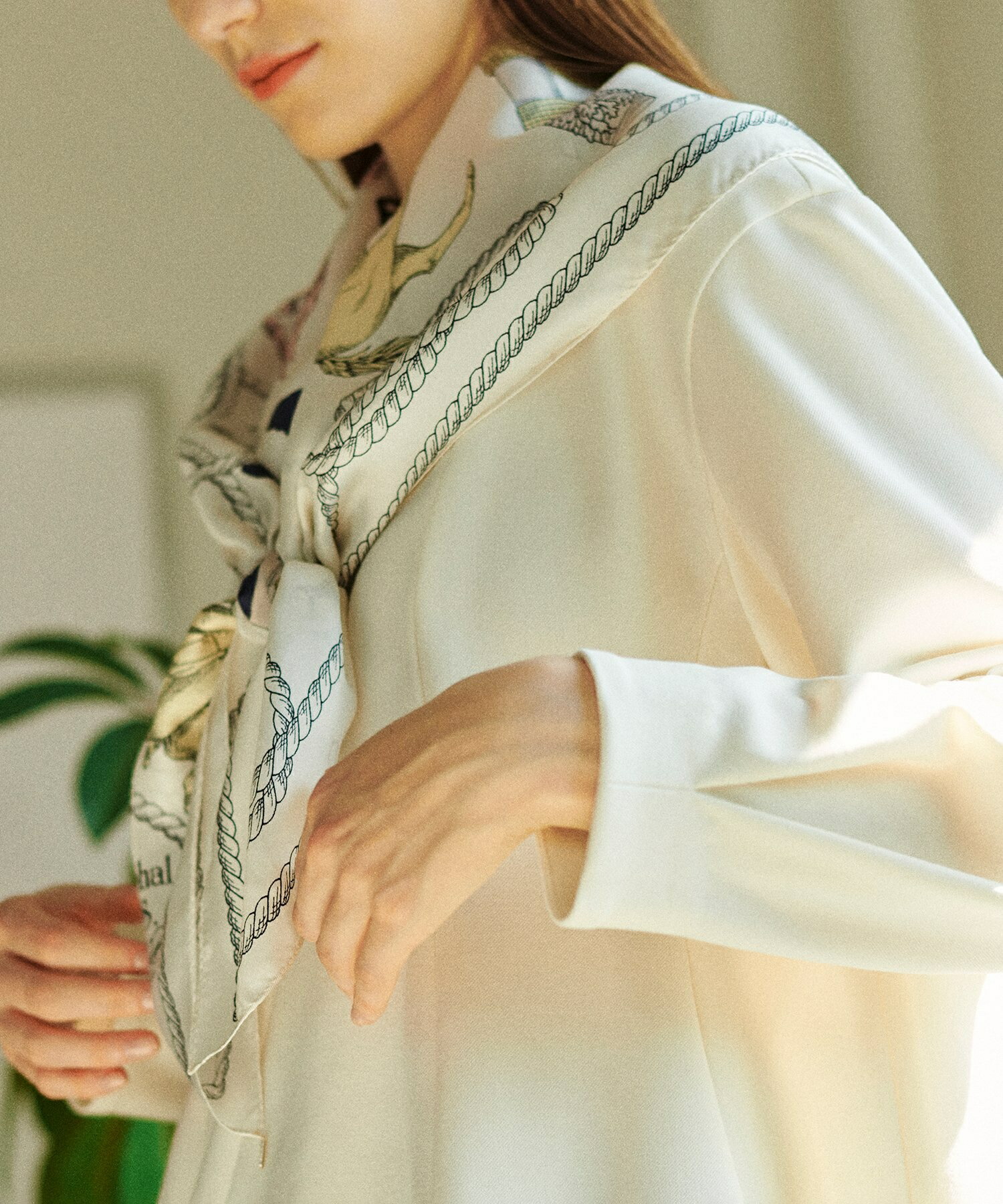 ロペ（ROPE’）/ROPE’アーカイブパターンシルクスカーフ/Lサイズ hy5191-05_1.jpg