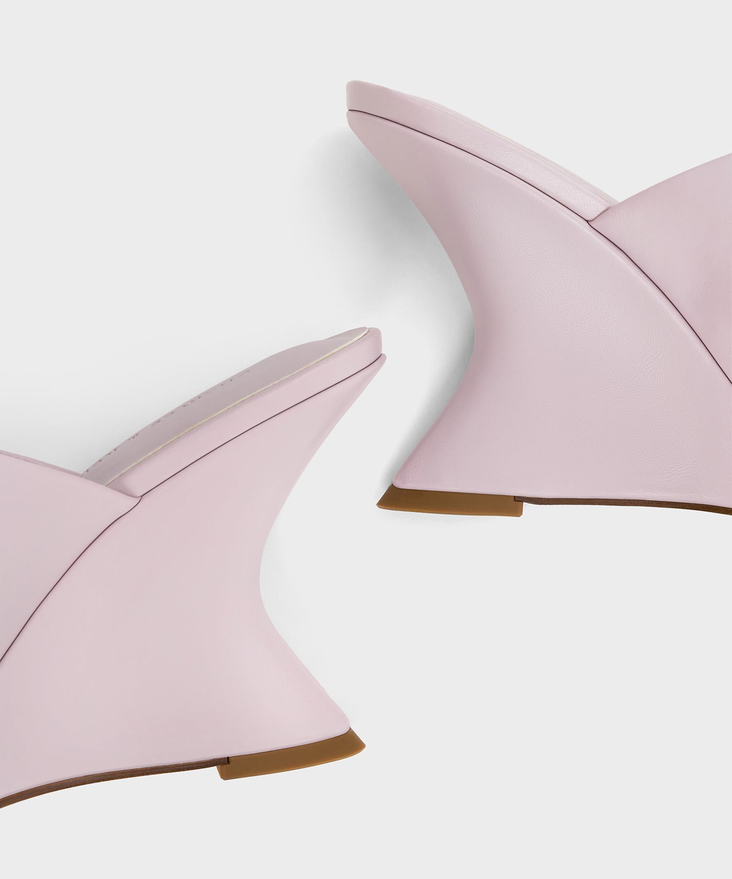 SALE／30%OFF】CHARLES & KEITH ワイドストラップ スカルプチュア