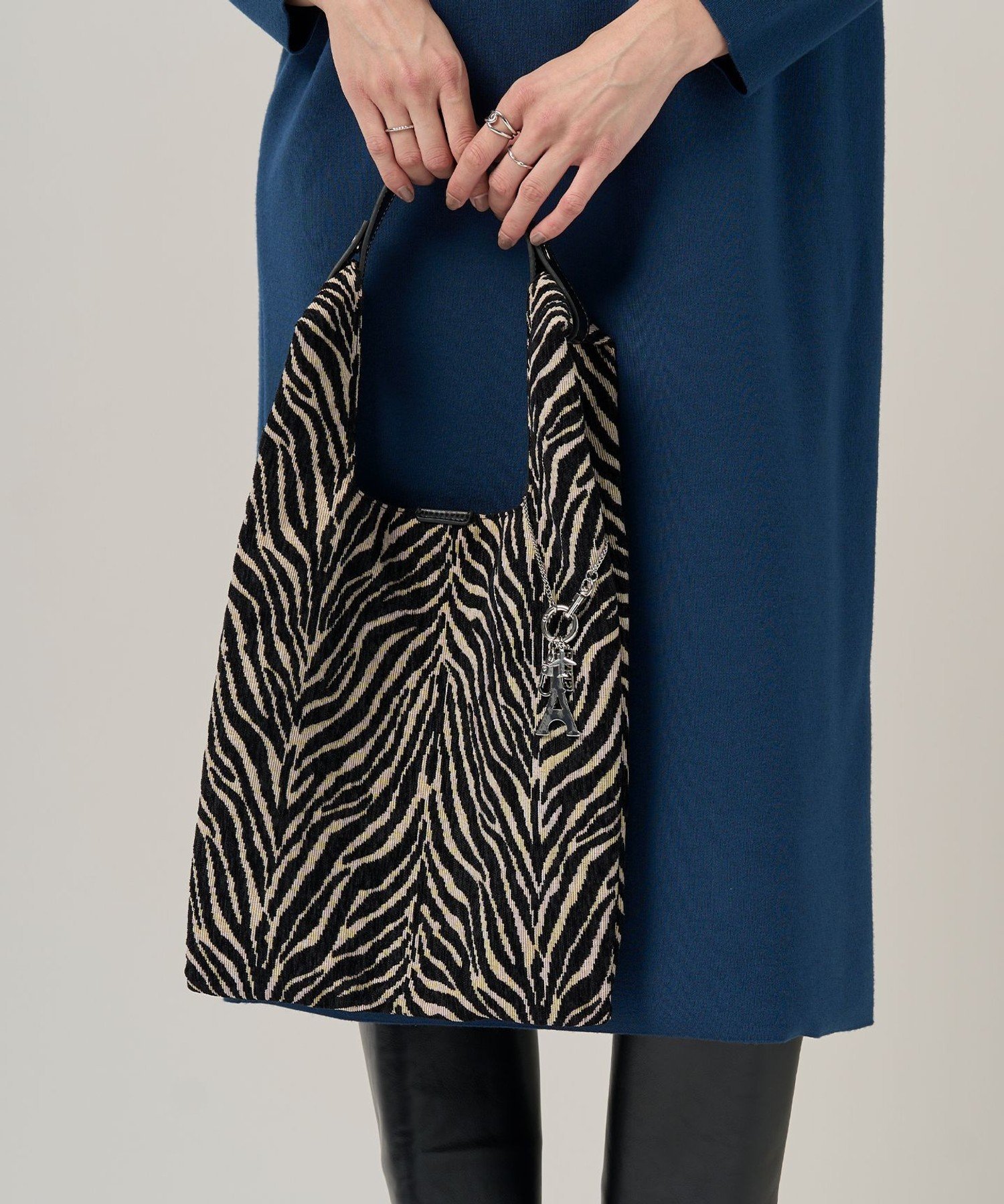 ジエダ　JieDa QUILTING SHOPPING BAG Jieda（ジエダ）の「QUILTING SHOPPING BAG（トートバッグ