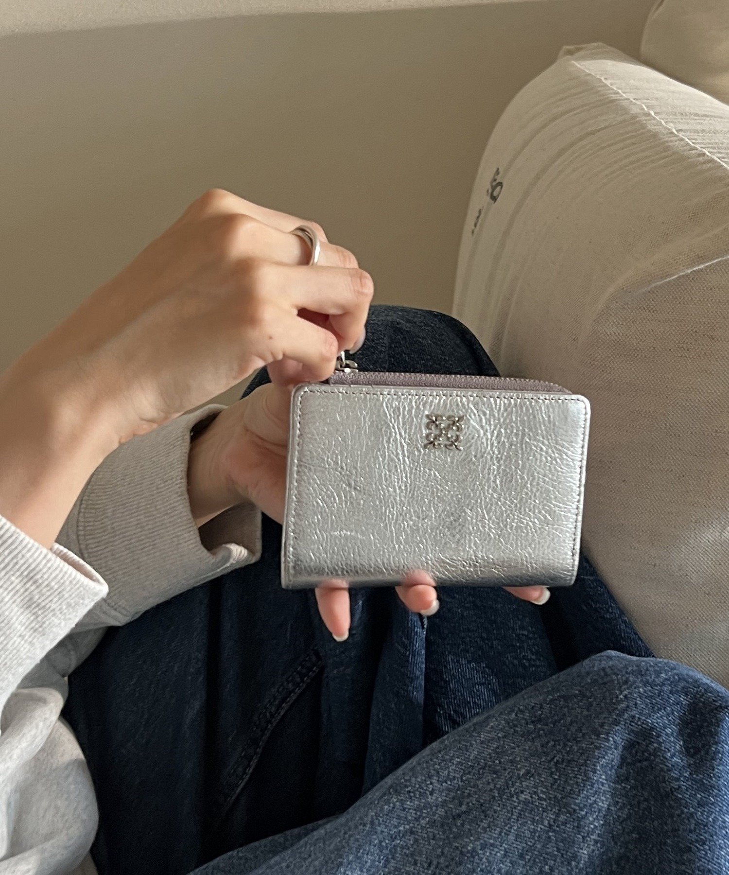 russet ラシット　モノグラムプレートスモールウォレット　二つ折り財布 楽天市場】【russet】ラシット 二つ折り ナイロン×カーフ