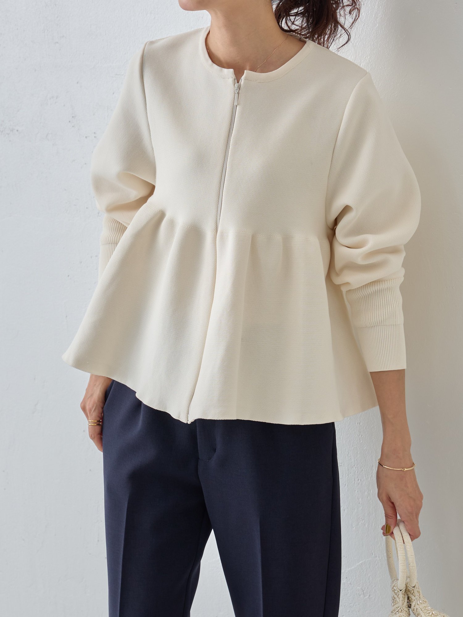 SALE／50%OFF】BEARDSLEY ペプラムニットカーディガン