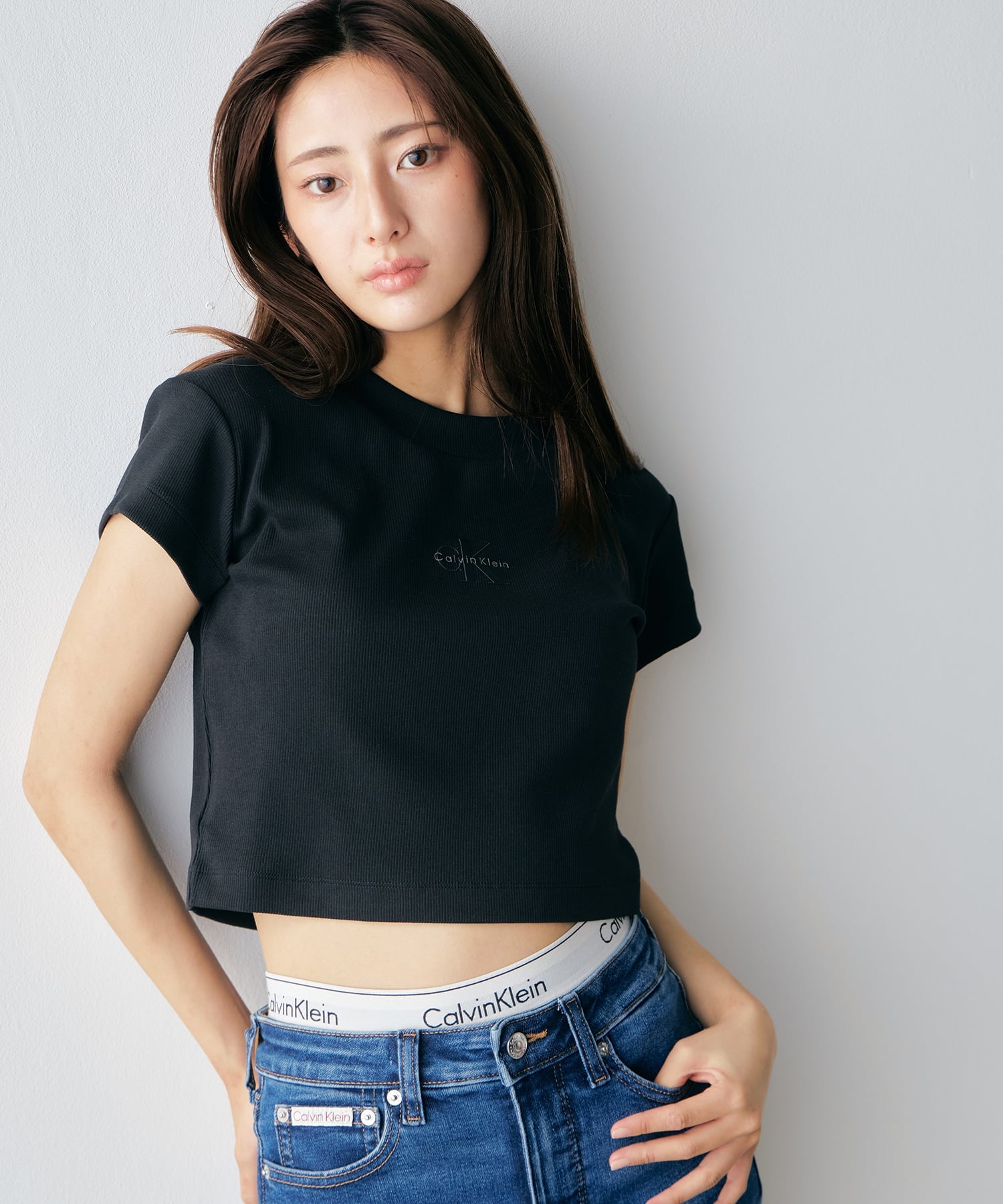 Calvin Klein Jeans Calvin Klein Jeans/(W)【公式ショップ】 カルバンクライン モノグラム ベイビーTシャツ Calvin Klein Jeans 47AB802 カルバン・クライン トップス カットソー・Tシャツ グリーン ホワイト ブラック【送料無料】